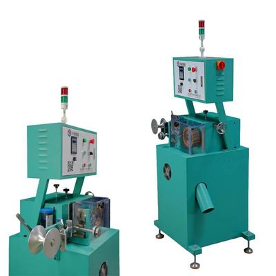ضغط HDPE PE فيلم تكوير معدات التحبيب منخفضة السرعة لنفايات البلاستيك